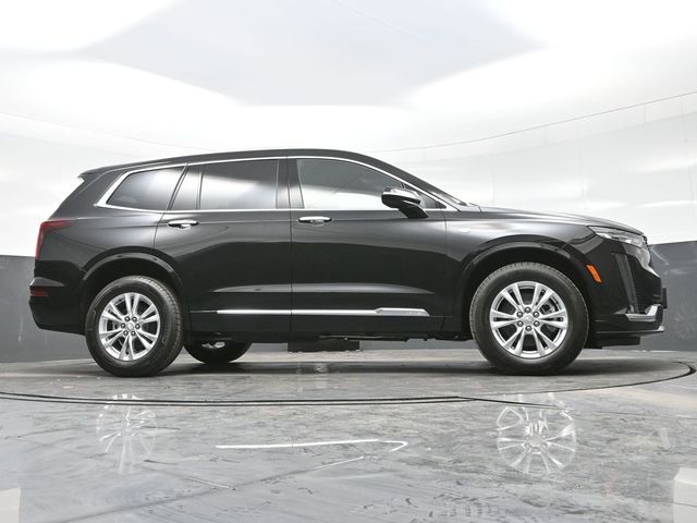 2025 Cadillac XT6 Luxury photo
