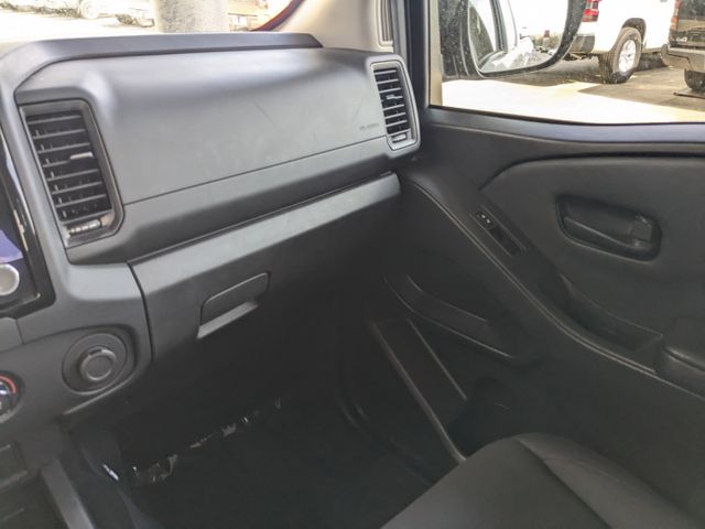2023 Nissan Frontier S photo