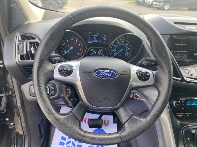 2015 Ford Escape SE - Tuxedo Black exterior view 13