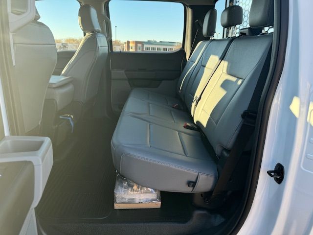 2023 Ford F-350SD XL photo