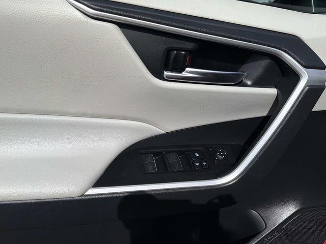 Used 2022 Toyota RAV4 SUV
