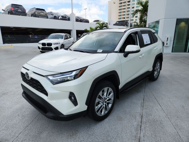 2022 Toyota RAV4 XLE Premium 15