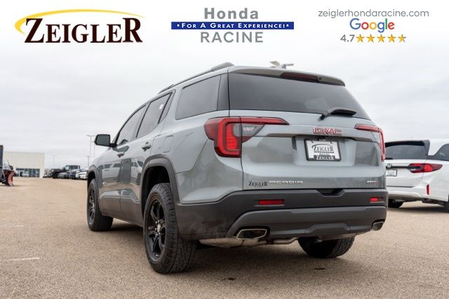 View vehicle photo 5