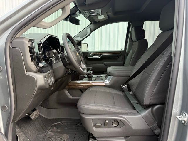 new 2026 Chevrolet Silverado 1500 car, priced at $52,375