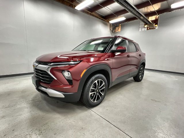 Red (Crimson Metallic) 2025 Chevrolet Trailblazer LT AWD SUV / Crossover Four-Wheel Drive 9-Speed Automatic