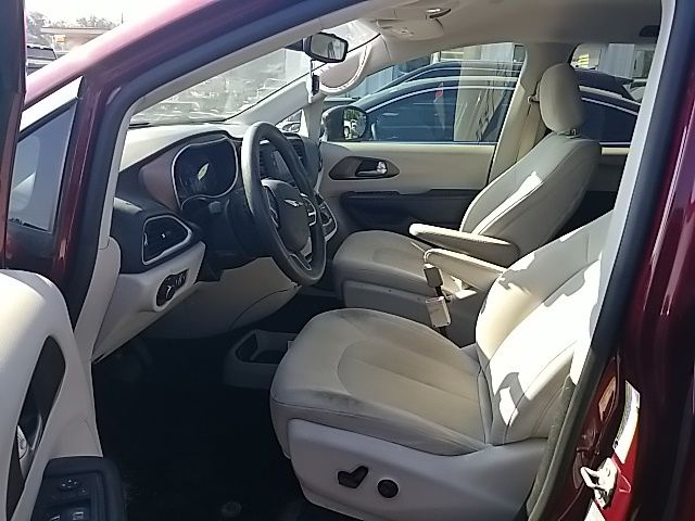 Used 2017 Chrysler Pacifica Van