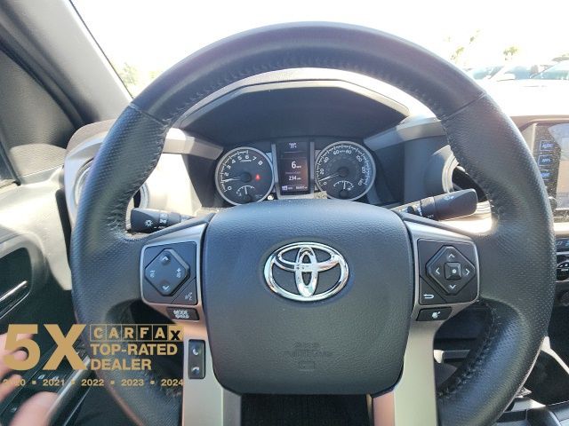 2017 Toyota Tacoma Limited photo