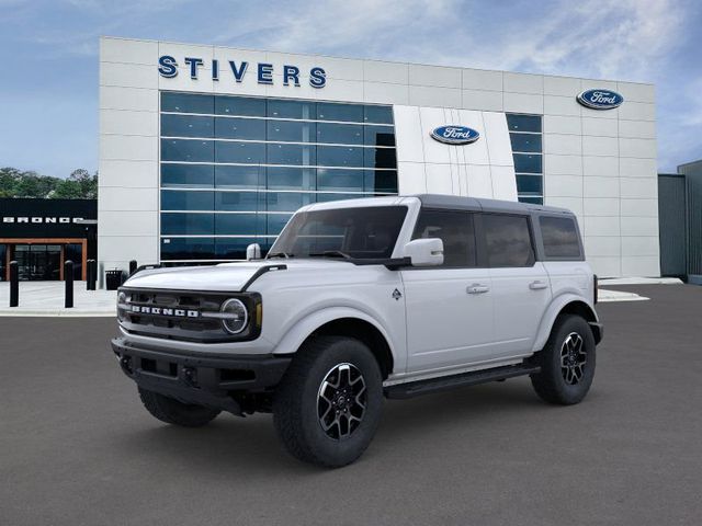 2024 Ford Bronco Outer Banks 2