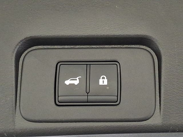 Used 2023 Nissan Rogue SUV