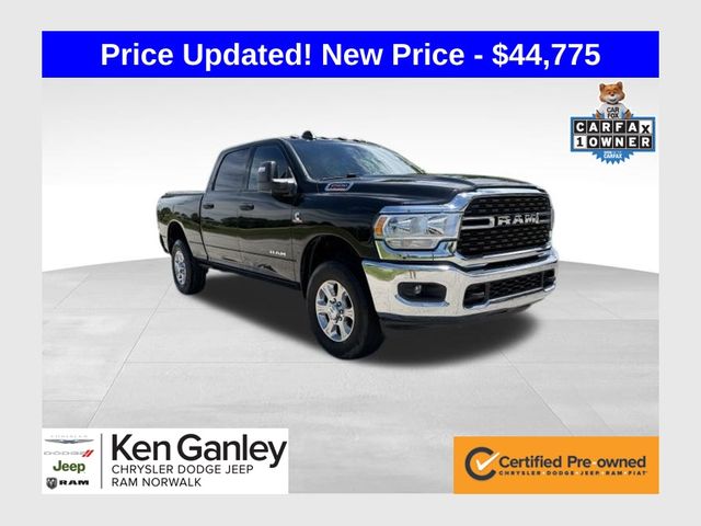 Diamond Black Crystal Pearlcoat 2024 RAM 2500 Pickup Truck Four-Wheel Drive 6-Speed Automatic