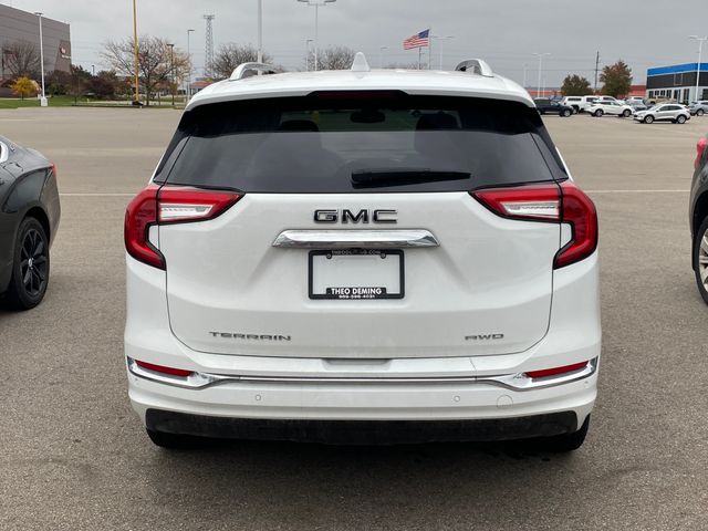 2022 GMC Terrain Denali 6