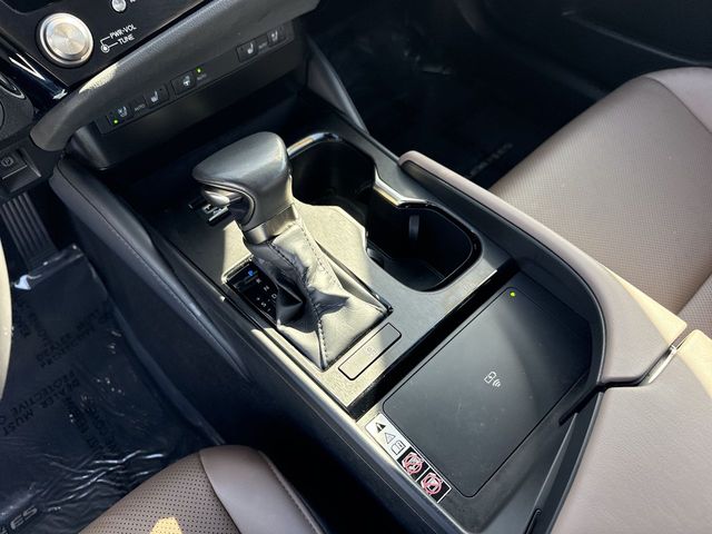 2024 Lexus ES - $42,888