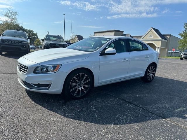  2017 Volvo S60 T5 Inscription AWD   