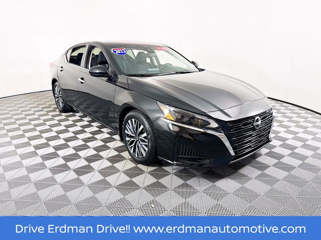 2023 Nissan Altima 2.5 SV FWD