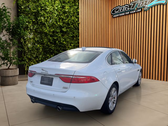 White 2017 Jaguar XF Sedan All-Wheel Drive 8-Speed Automatic