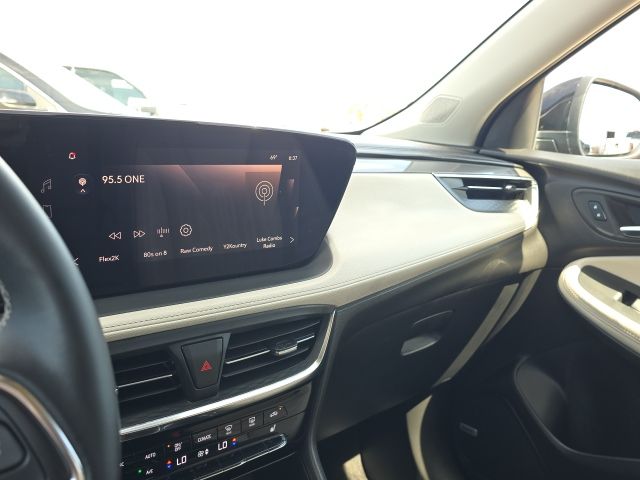 2024 Buick Encore GX Avenir:C02570