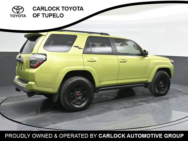 2023 Toyota 4Runner TRD Off-Road Premium 2