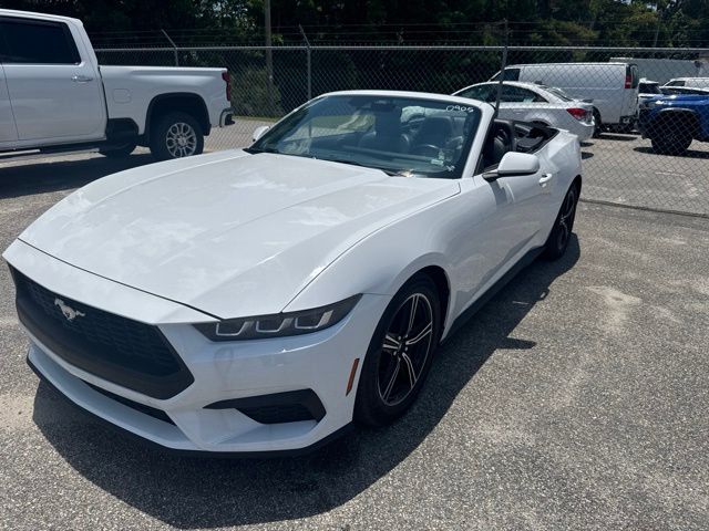 Oxford White 2025 Ford Mustang Convertible Rear-Wheel Drive Automatic