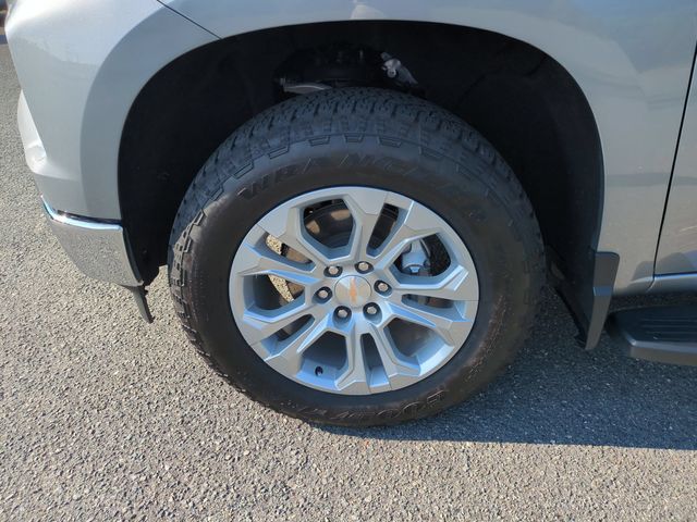 Used 2026 Gray Chevrolet LTZ image 10