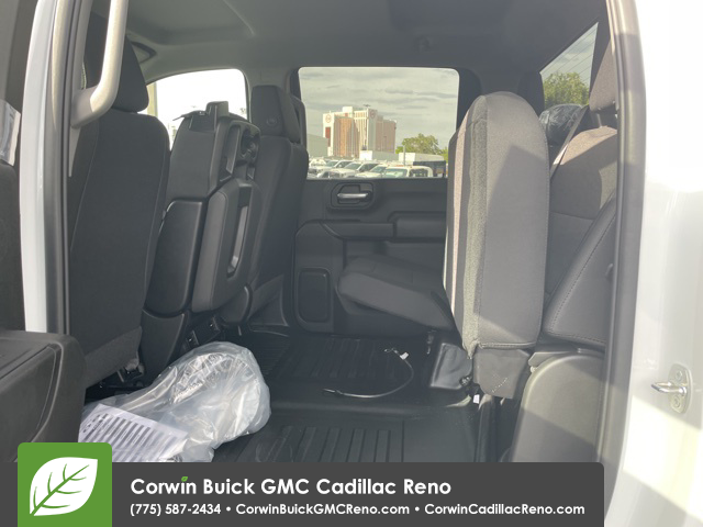 2024 GMC Sierra 2500HD Pro 23