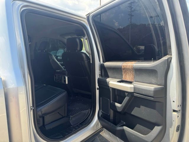 Used 2019 Silver Ford Lariat image 13