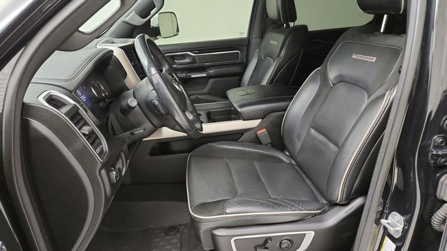 2019 Ram 1500 Laramie - 9