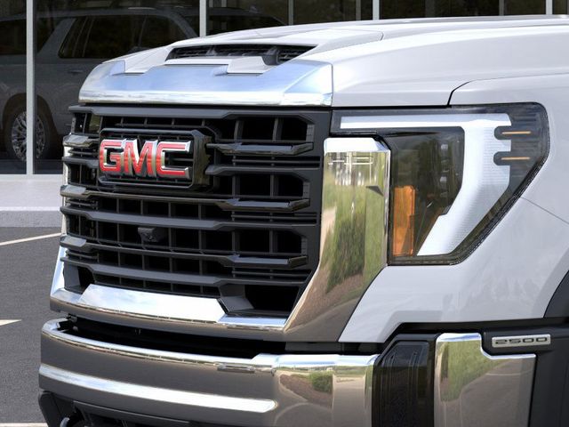 2025 GMC Sierra 2500HD Pro 13