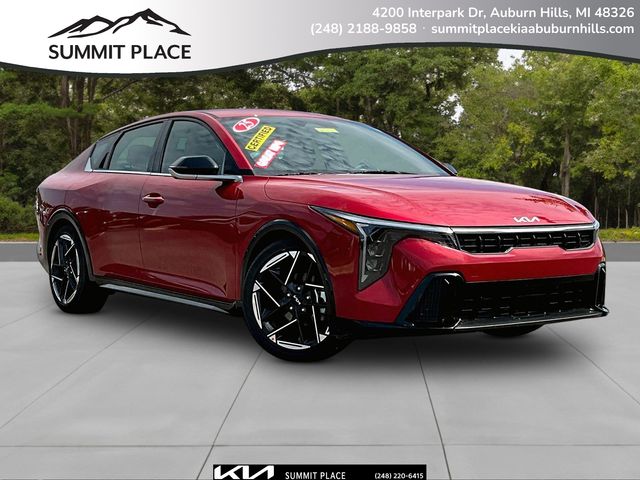 Currant Red 2025 Kia K4 Sedan Front-Wheel Drive Continuously Variable Transmission