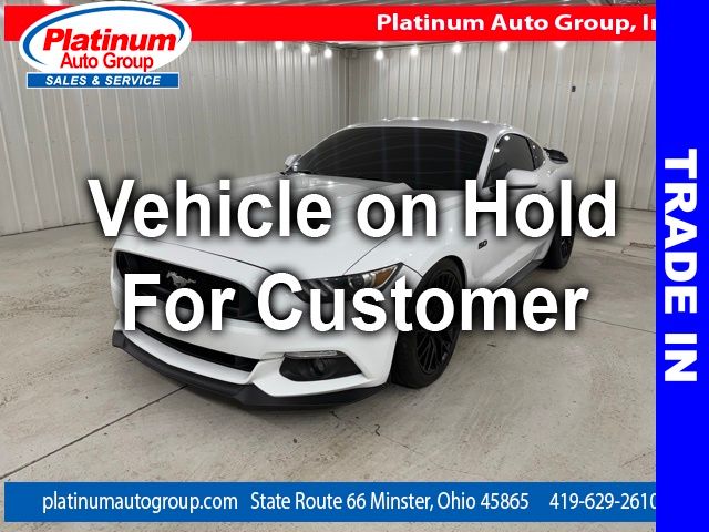 2017 Ford Mustang GT Coupe's photo