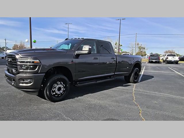 2026 Ram 3500 Laramie Crew Cab 4x4 8' Box
