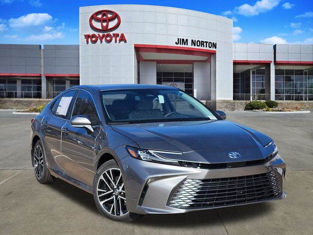 2026 Toyota Camry XLE's photo