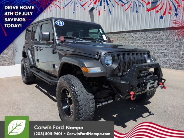 Gray (Granite Crystal Metallic Clearcoat) 2019 Jeep Wrangler SUV / Crossover Four-Wheel Drive 8-Speed Automatic