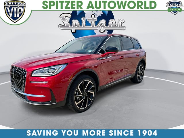 Certified Used 2025 Red Lincoln Reserve image 4