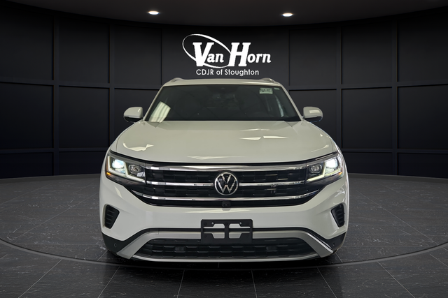 Used 2021 Pure White Volkswagen 3.6L V6 SEL Premium image 2