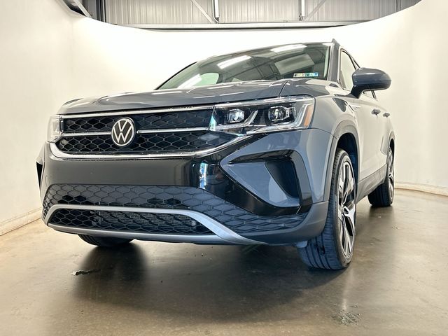 2023 Volkswagen Taos 1.5T SEL Gray at Subaru and VW of Moon Township