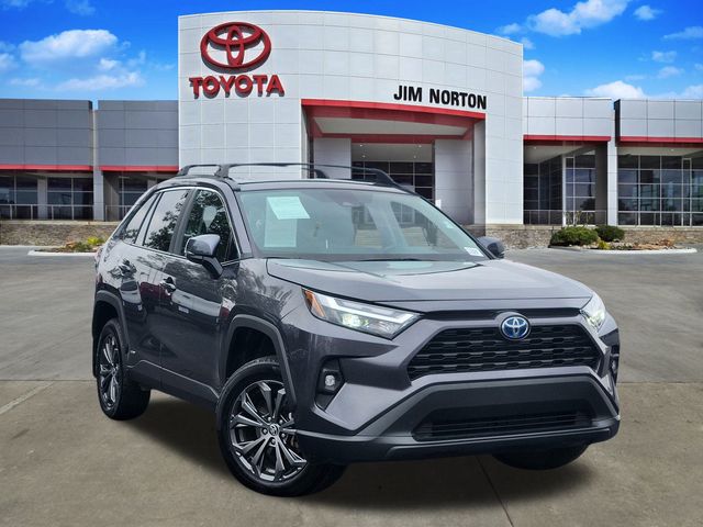 2024 Toyota RAV4 XLE Premium's photo