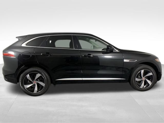 2022 Jaguar F-PACE P250 S 8