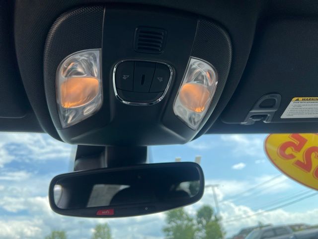 2025 Jeep Compass Limited - Bright White Clearcoat exterior view 18
