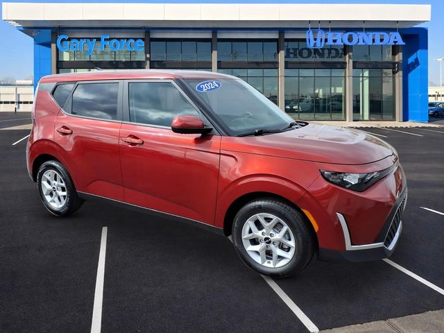 2024 Kia Soul LX FWD