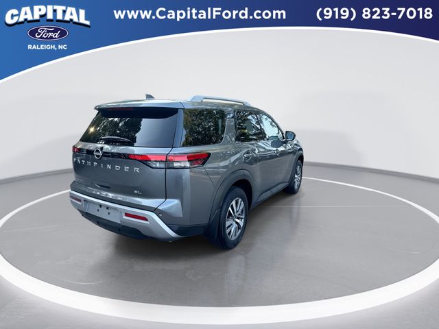 Used 2022 Gray Nissan SL image 8