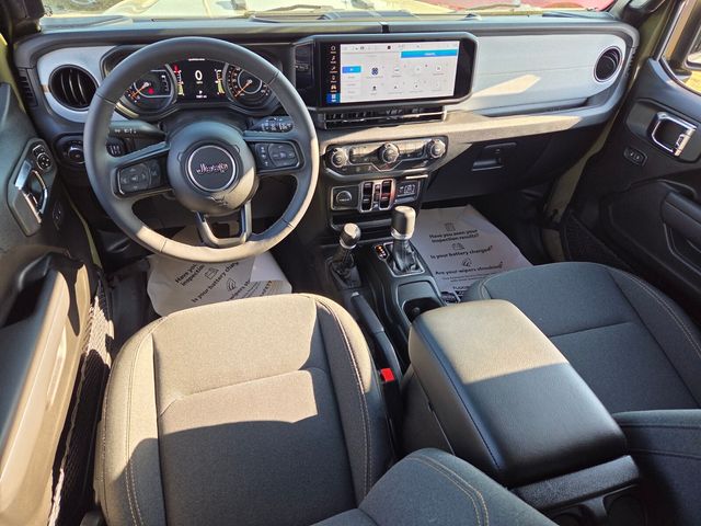 Used 2025 Green Jeep Sport S image 8