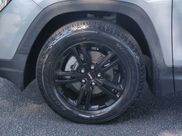 Used 2024 Silver GMC AT4 image 10