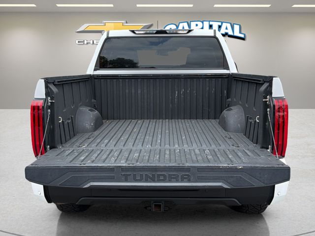 Used 2022 White Toyota SR5 image 31