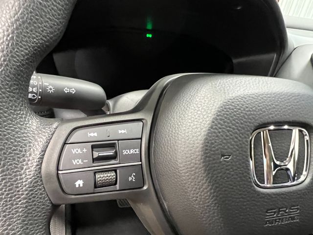 HR-V LX