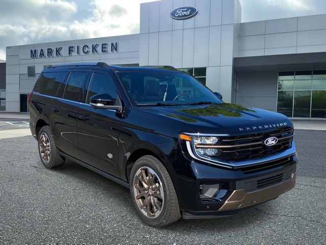 Black Metallic 2027 Ford Expedition SUV / Crossover Four-Wheel Drive Automatic