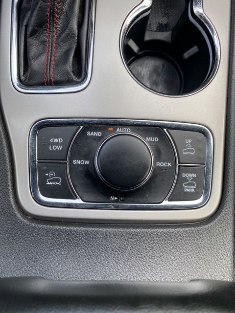 Used Car 2019 Jeep Grand Cherokee  Trailhawk For Sale Under $20,000 In San Antonio, Texas