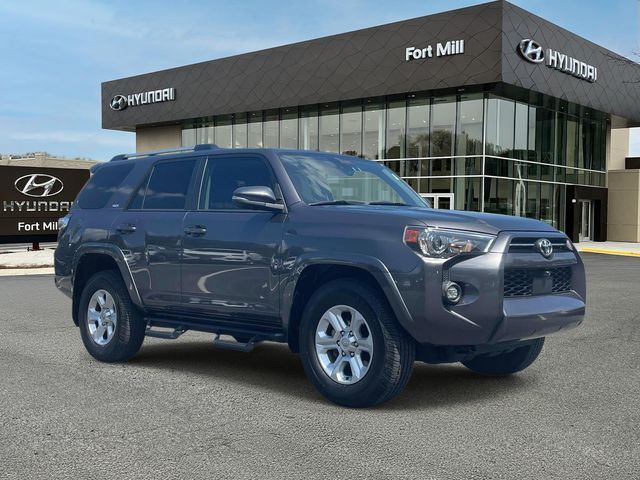 Magnetic Gray Metallic 2022 Toyota 4Runner SUV / Crossover 4X2 5-Speed Automatic