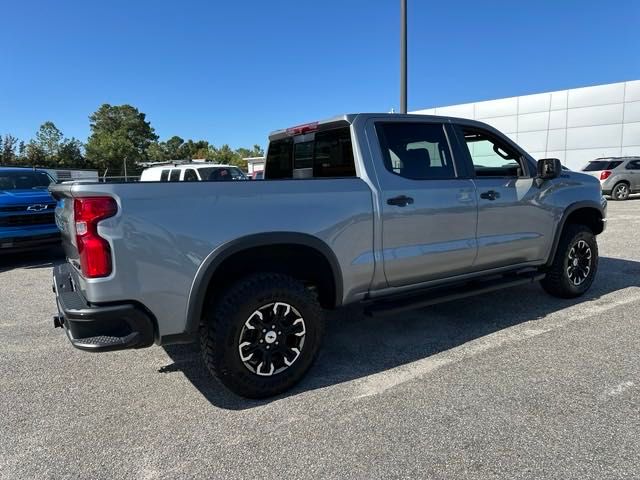 2023 Chevrolet Silverado 1500 ZR2 5