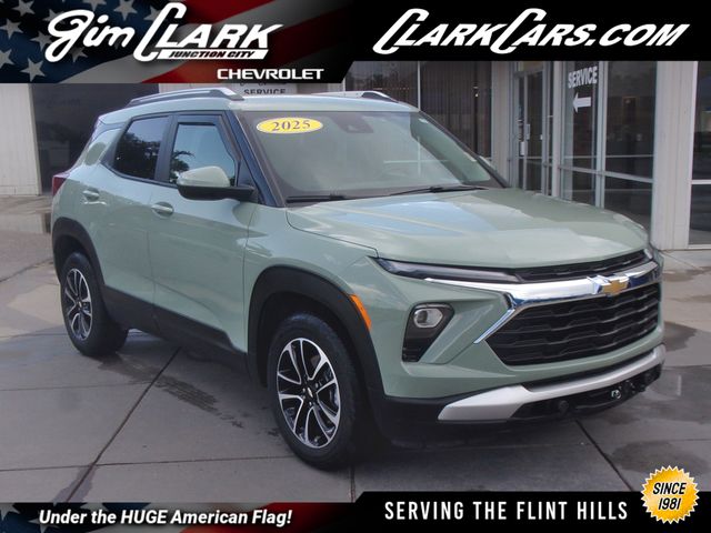 Cacti Green 2025 Chevrolet Trailblazer SUV / Crossover Four-Wheel Drive 9-Speed Automatic