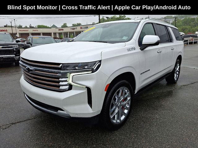 2023 Chevrolet Suburban High Country photo